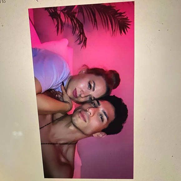 Meet your Posher, Megan - Picture 4 of 4